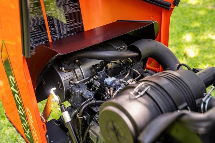 New Kubota CSR Engine